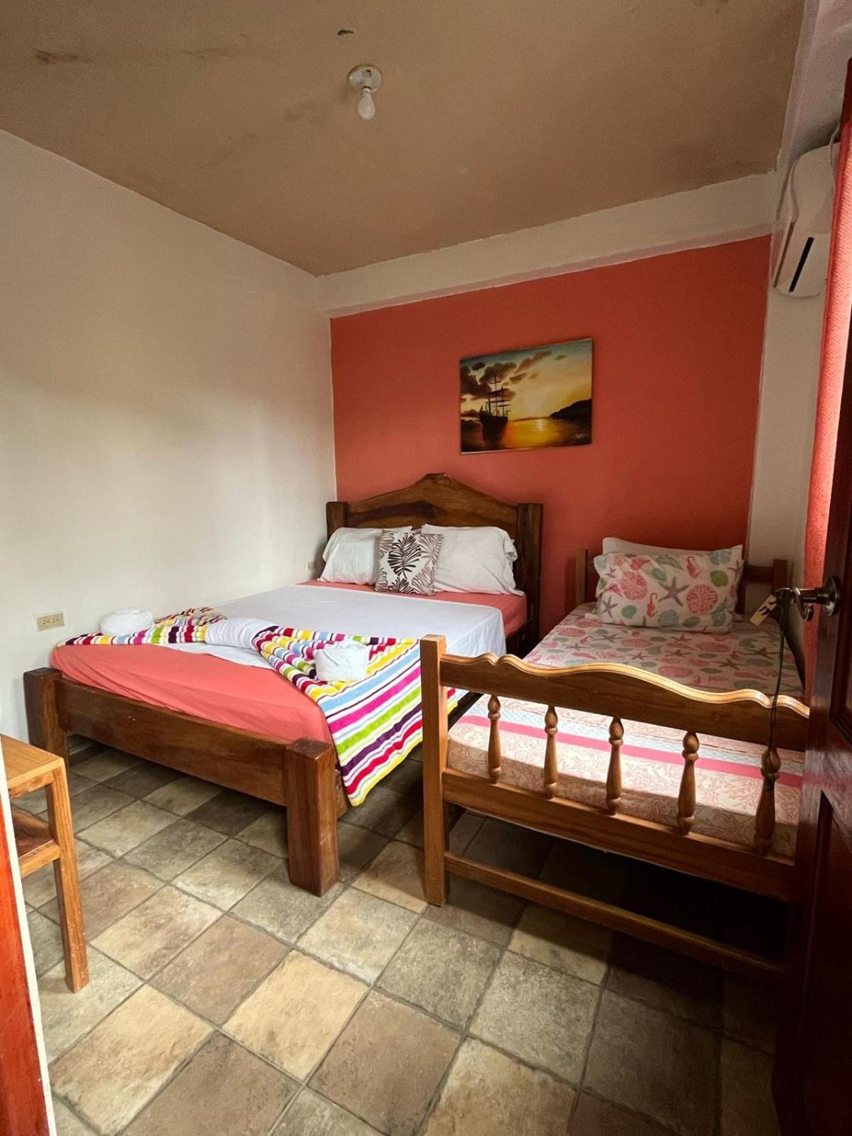 Hotel Y Restaurante Mama Ines Santa Catalina Dış mekan fotoğraf